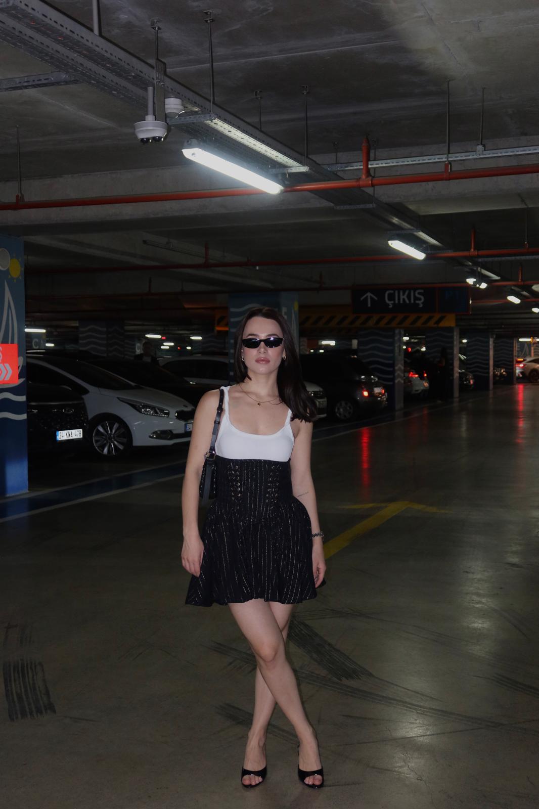 Jennıfer Elbise